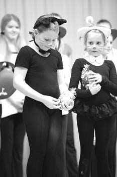 cat_dance_dec_09_003_kl_web