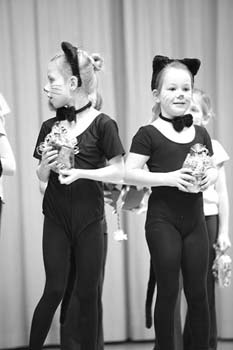 cat_dance_dec_09_004_kl_web