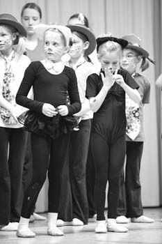 cat_dance_dec_09_008_kl_web