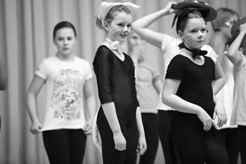 cat_dance_dec_09_011_kl_web