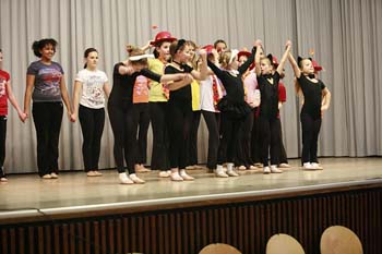 cat_dance_dec_09_017_kl_web