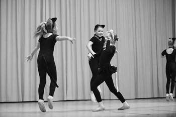 cat_dance_dec_09_128_kl_web